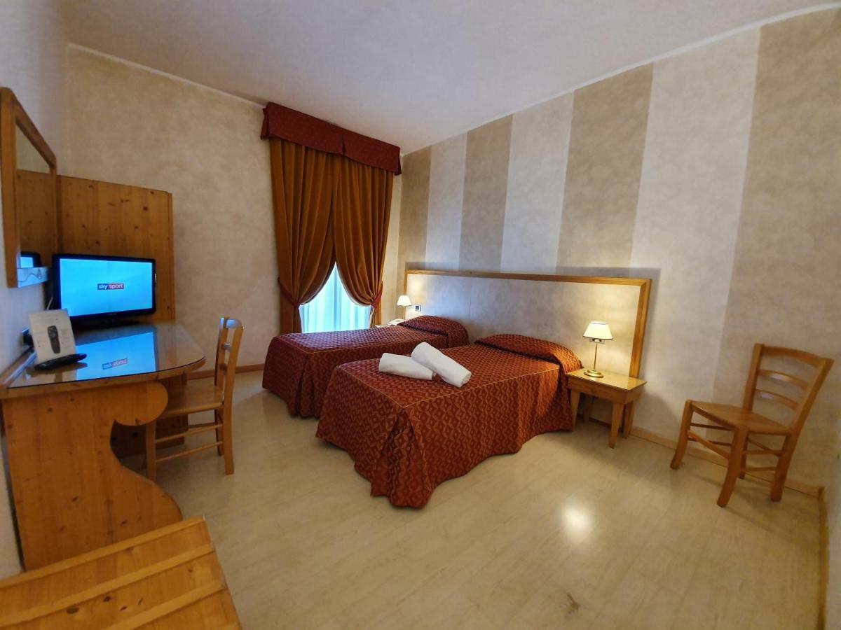 Hotel Gialletti Orvieto Buitenkant foto